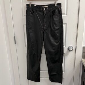 Levi's Ribcage Straight High Rise Faux Leather Black Pants Size 29‎